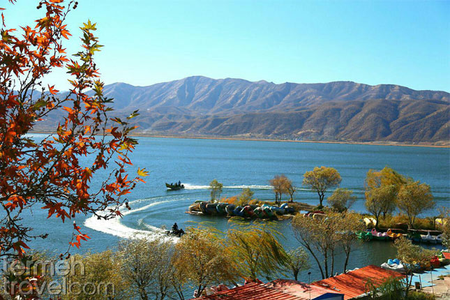 Zarivar Lake in Kurdestan, Iran-Termeh Travel