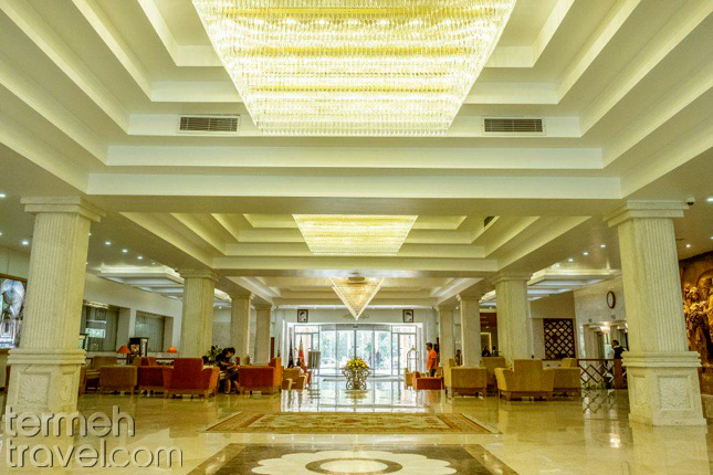 Homa Hotel in Shiraz- Termeh Travel
