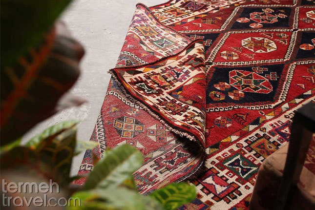 Persian Carpet- Termeh Travel