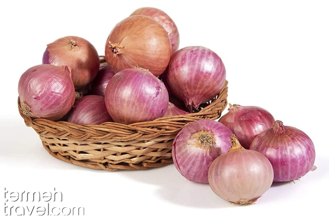 Onion for Tahchin- Termeh Travel