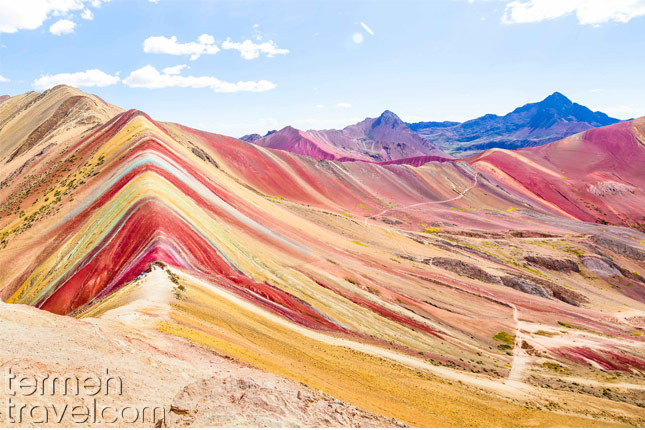 iran rainbow island