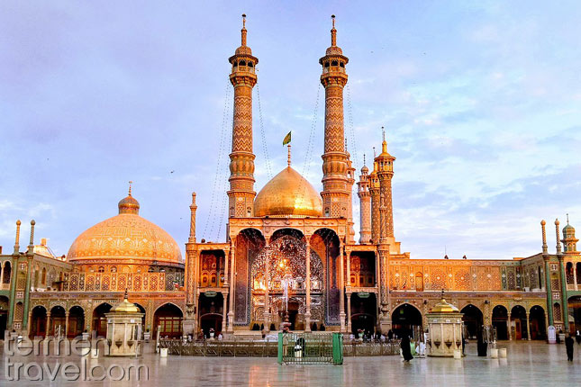 Islamic Shrine in IRan- Are Iranians Arab? - Termeh Travel