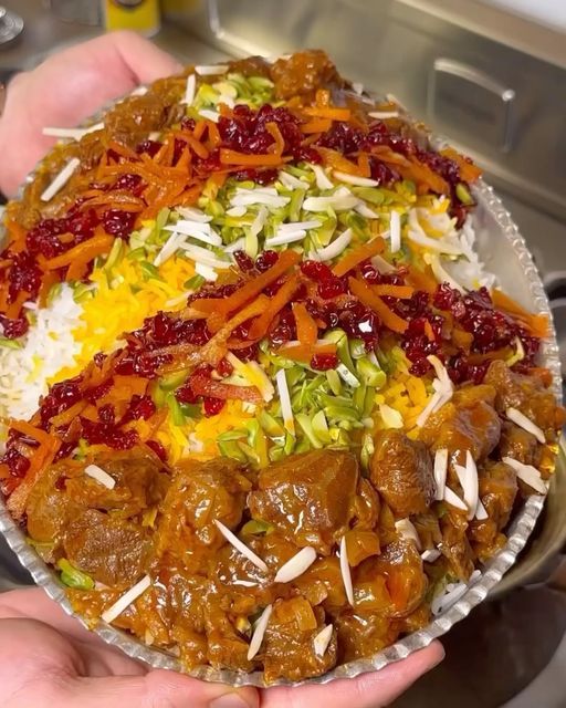 Gheymeh Nesar - Saffron Rice Meat Almonds - Iranian Dish
