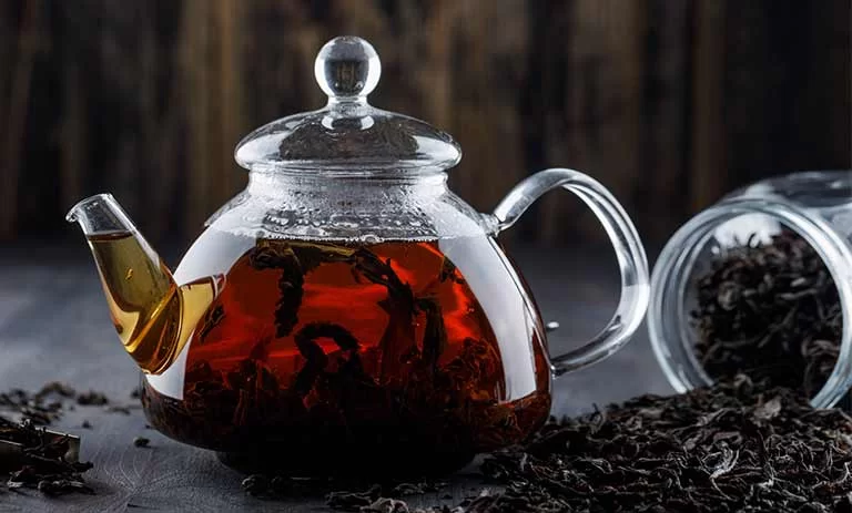 Dry and Brewed Black Tea